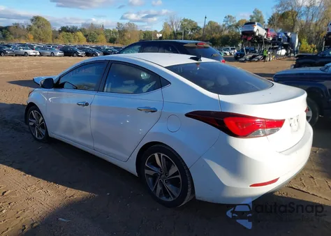 2016 Hyundai Elantra Limited z USA, uszkodzony, nr VIN 5NPDH4AE3GH659036